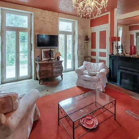 3 Bedroom Awesome In Casa vacanze