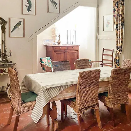 בית נופש 3 Bedroom Awesome In