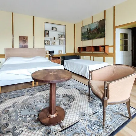 3 Bedroom Awesome In בית נופש