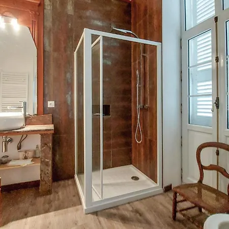 3 Bedroom Awesome In בית נופש